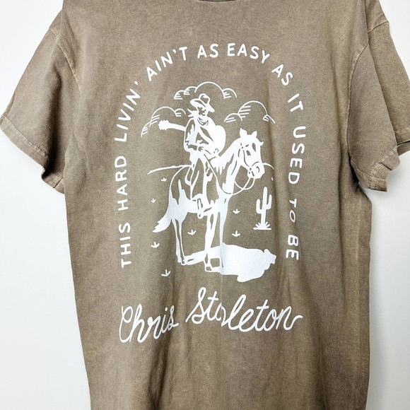 Christ Stapleton NWOT Unisex Tan T-Shirt Medium Crew Neck Short Sleeve Graphic - Picture 2 of 5